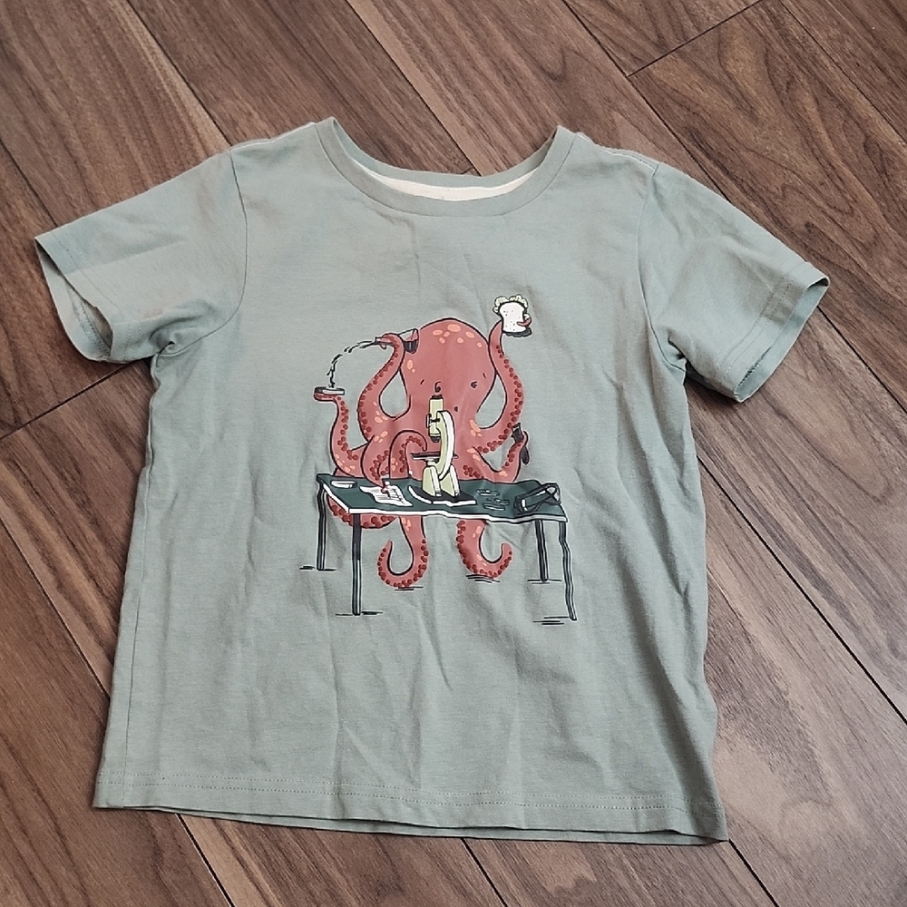 🔥3/$24. Fun Casual Kids Octopus Graphic T-Shirt, Pastel Green, 4T